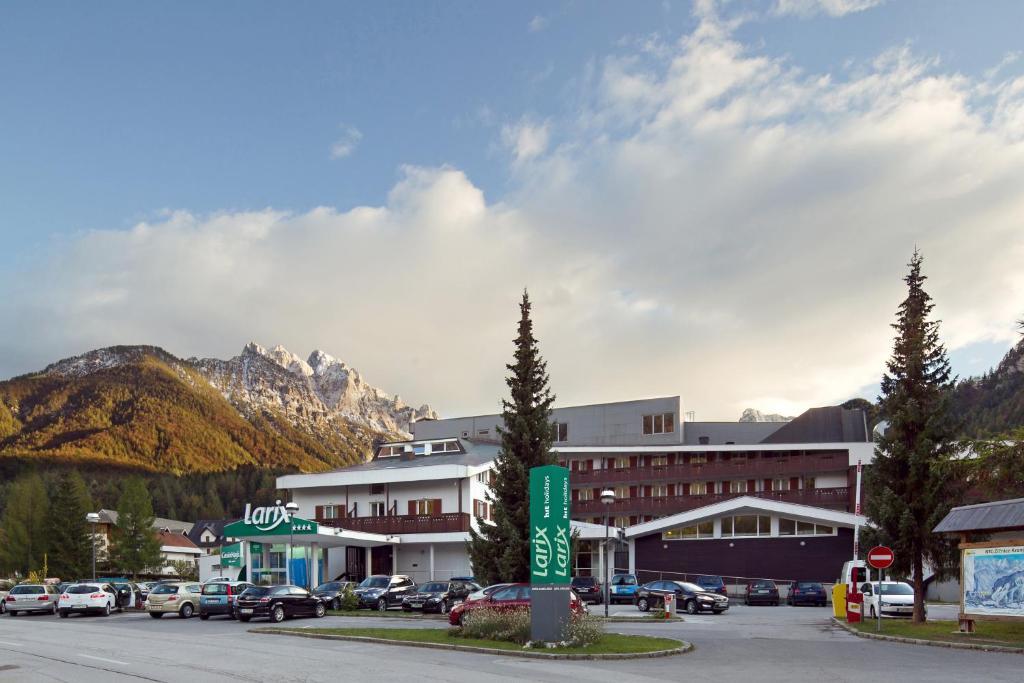 Ramada Resort Kranjska Gora Buitenkant foto